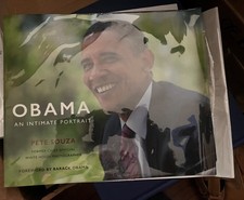 Batack Obama signed book PSA picture