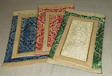 BEAUTIFUL VINTAGE PARAMENTS ALTAR TABLE ADORNMENTS 6 PIECES GREEN RED BLUE picture