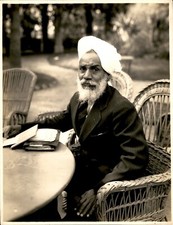 GA212 Orig Underwood Photo SHEPHEARD'S HOTEL FORTUNE TELLER APPROX 1920s CAIRO picture