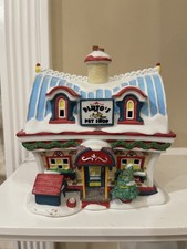 2009 Disney Department 56 Mickey's Merry Christmas Village Pluto's Pet Shop picture