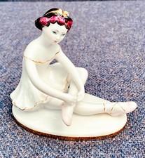 Ballerina Mashenka Russian Girl Porcelain Figurine VTG By Lomonosov 