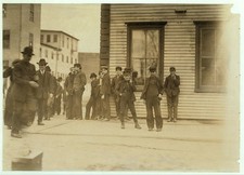 Photo:Sanford Maine 1909 Goodall Worsted Co noon hour boys girls factory picture