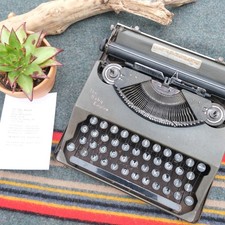 [RARE COLLECTOR] Antique 1936 The Baby Empire Portable Field Typewriter SN#2070 picture