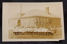 RPPC - Very Early 1900s - Marion MC School 1918 School Kids Looking Thru Windows picture