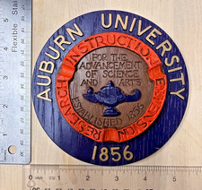 VINTAGE SEAL OF AUBURN UNIVERSITY  - RESIN WOOD GRAIN PLAQUE –UNIQUE & RARE picture