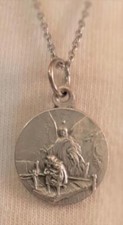 Lovely Etch Detailed Classic Guardian Angel with Children Bridge Medal Necklace picture