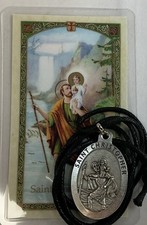 Prayer To Saint Christopher With Medal /Medalla Y Oración De San Cristóbal picture