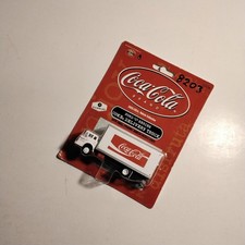 Athearn Coca Cola Ford C-Series Delivery Truck Train Accessory 8203 1:87 Scale picture