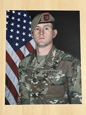 THOMAS PAYNE HAND SIGNED 8x10 PHOTO AUTOGRAPHED ARMY MEDAL OF HONOR COA picture