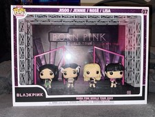 Blackpink Funko Pop Moment #07-Born Pink World Tour 2022 Deluxe Set picture