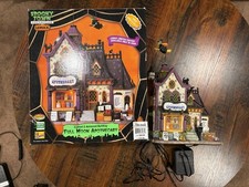 Lemax Spooky Town Full Moon Apothecary (2008) Limited Edition Animated & Lighted picture