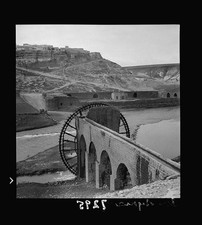 Photo:Er Restan Syria 1930s Waterwheel Between Homs and Hama picture