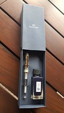 Grand Seiko x Sailor Resin Fountain Pen, Gold Trim Set w/Blue Ink Bottle in Box picture