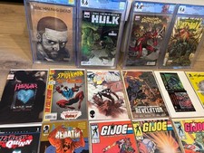 Lot of 250+ books: CGC, Absolute Batman, Walking Dead, Web of Spiderman 1, 118 picture