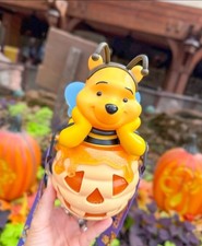 2026 Halloween Winnie the Pooh Hunny Bee Light-Up Sipper- Authentic Disney Parks picture