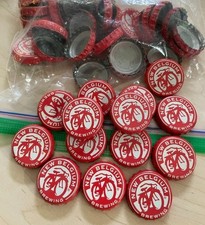 100 NEW BELGIUM BICYCLE BEER BOTTLE CAPS RED AND WHITE NO DENTS PROJECT READY picture