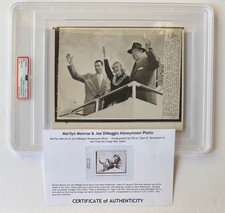MARILYN MONROE & JOE DiMAGGIO 1954 Honeymoon Press Photo PSA Authentic;C223 picture