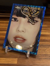 Topps Chrome Jennie Chromium Close-Ups CC4 Blue Wave Parallel picture