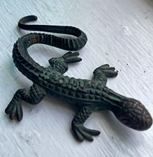 Antique Reading Hardware Co RH Co Bronze Lizard Paperweight Figural Desk Weight picture