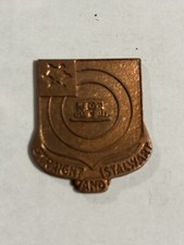 Dead stock Vintage U.S. 41st Infantry “straight And Stalwart”Regiment Unit crest picture