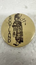 Vtg SCOTLAND Scottish Bagpipes Glasgow Edinburgh Skye Stirling Perth Badge picture