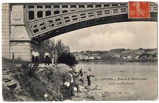 Old postcard 69 - GIVORS (Rhone) - 54. Mediterranean Bridge. Fishermen's Corner (animated picture