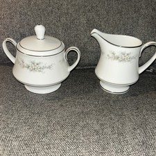 Noritake Melissa Sugar Bowl With Lid & Creamer 3080 picture