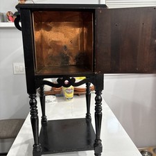 Late 1800’s vintage humidor Copper Lined picture