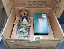 🤑🔥NIB Boyds Bears Box Collector Set w/ Plush, Figurine, Pin 1993-Uncle Elliot picture