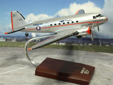 American Airlines Douglas DC-3 Mahogany 1:72 Scale BEAUTIFUL RARE/GREAT PRICE picture