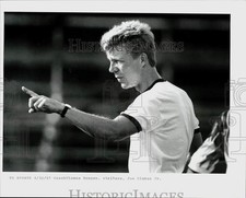1991 Press Photo Strikers' Thomas Rongen gives instructions. - lrx92838 picture