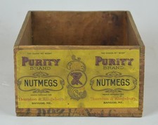 ANTIQUE c1920's PURITY BRAND NUTMEGS CRATE BOX - THURSTON & KINGSBURY BANGOR ME. picture