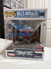 Funko Pop Miles Morales #686 Signed Shameik Moore Autograph Beckett BAS 2020 NYC picture