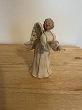 Heaven’s Retired Angels Studio Collection 1996 Tom Rubel - Ms. Pheebe Figurine picture