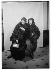 Photo:Julia Claussen Amelita Galli-Curci 1920s Opera Singers Fur Coats picture