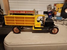 Vintage 1927 Coca-Cola Delivery Truck made by Danbury Mint Co. in 1995 + Papers picture