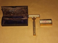 VINTAGE BARBER  VALET AUTO STROP  RAZOR IN METAL  BOX picture
