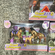 Grand Champions Plastic Horse Figurine Family Playset Lot 18+ Pieces picture
