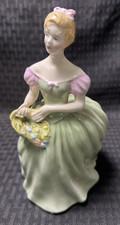 Vintage 1967 Royal Doulton Figurine Clarissa #2345 picture