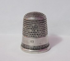 ANTIQUE STERLING SILVER SIMONS SIZE 11 THIMBLE picture