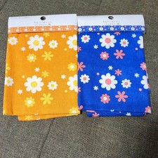 Daiso Seria Hand Towel Set Retro Flower Pattern 2 Colors, Lightweight, Japan picture