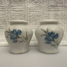 INARCO Japan 2.5” Ceramic Blue Floral Salt & Pepper Shakers E-4775 Vintage picture