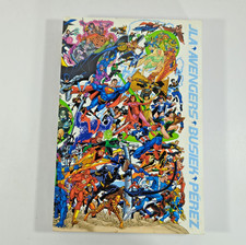 JLA Avengers Collector's Edition 2 Vol Hardcover Slipcase Marvel DC 2004 Busiek picture