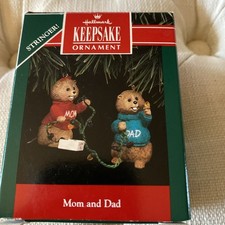 Hallmark 1992 Mom and Dad Beaver Stringer Christmas Ornament -  picture