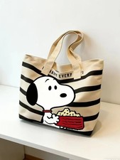 2025 New Starbucks Snoopy Tote Bag Shoulder Bag WHITE/BLACK Color picture