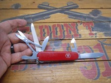 Victorinox Mountaineer Swiss Army Knife 91mm Red picture