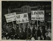 1936 Press Photo Campaign Posters at Republican Conclave, Cleveland Ohio picture