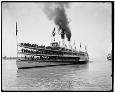 Photo:Str Tashmoo Steamboat Passenger Ship 1910s Riverboat Smoke Stacks picture