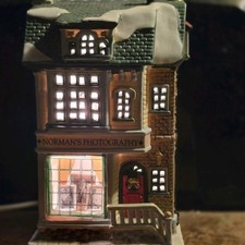 Lemax 2002 Norman's Photography Lighted Christmas Village Building Tested Works picture