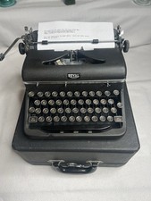 Vintage 1947 Very Nice Royal QDL Portable Typewriter W/Case Looks & Types GREAT picture